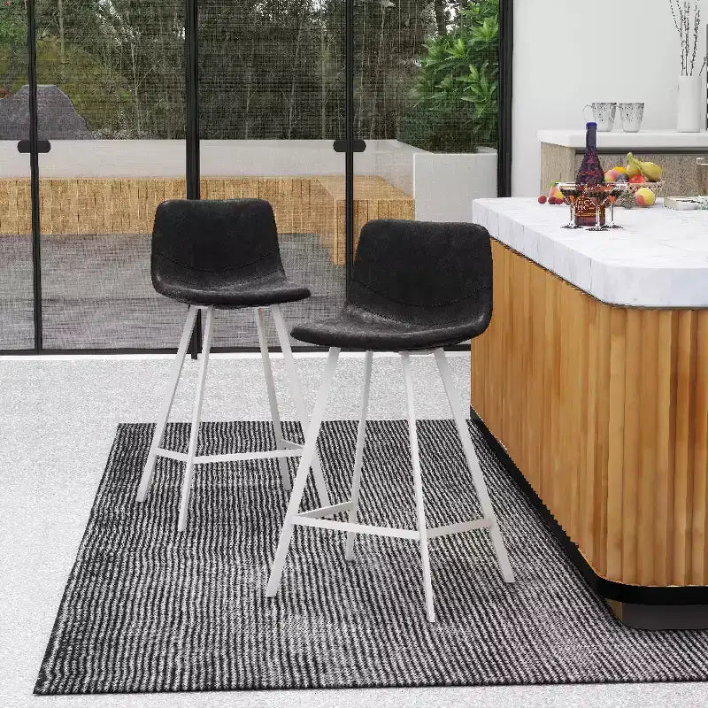 Sgabello da bar Elland in pelle - Sgabello moderno da bancone con gambe in acciaio inossidabile bianco per isola cucina o bar di casa, set da 2