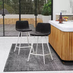 Sgabello da bar Elland in pelle - Sgabello moderno da bancone con gambe in acciaio inossidabile bianco per isola cucina o bar di casa, set da 2