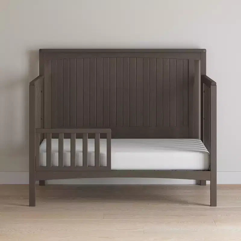 Culla convertibile 4-in-1 Scout, trasformabile in lettino da giorno, lettino per bambini e letto a una piazza e mezza, 3 posizioni del materasso, finitura sicura per i bambini